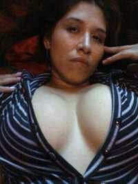 pretty princess here to please you papi